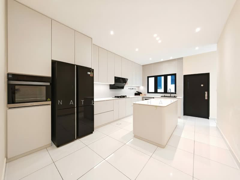 2-storey Terraced House for Sale in Taman Pelangi Indah (Ulu Tiram) - Nathan Chan - Kitchen - PropertyGuru.com.my