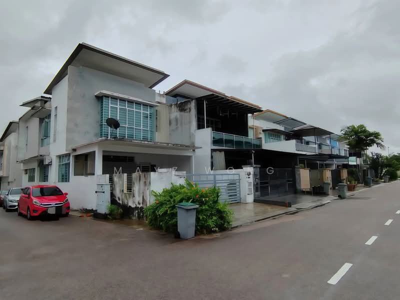 2-storey Terraced House for Sale in Iskandar Puteri (Nusajaya) (Johor) - Mayz Wong - Exterior - PropertyGuru.com.my