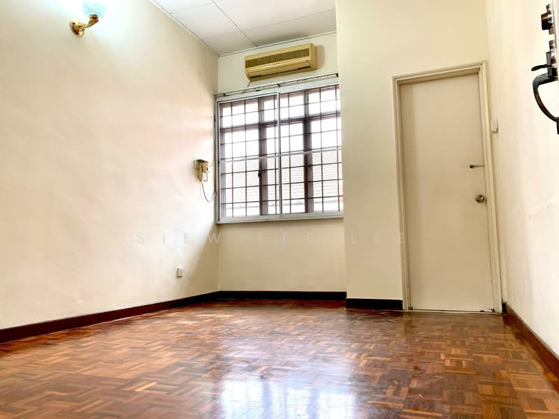 2-storey Terraced House for Sale in Bandar Utama (Selangor) - Siew Lee Lee - Interior - PropertyGuru.com.my