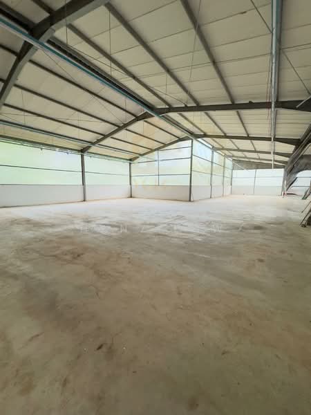 (Suitable Any Business) single sty factory @ bukit Serdang, Seri Kembangan untuk Untuk Disewa - RM 11,000 /bulan, Mac 2026 - PropertyGuru.com.my