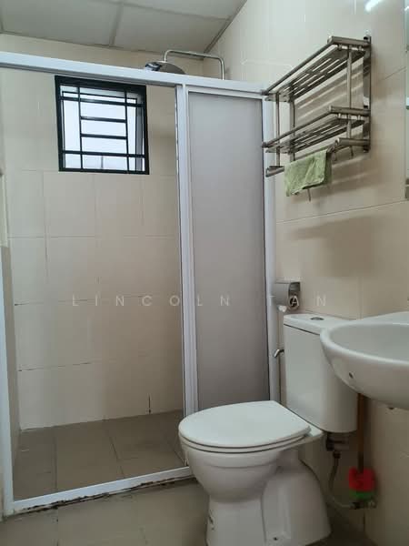Service Residence for Rent at OUG Parklane - Lincoln Tan - Bathroom - PropertyGuru.com.my