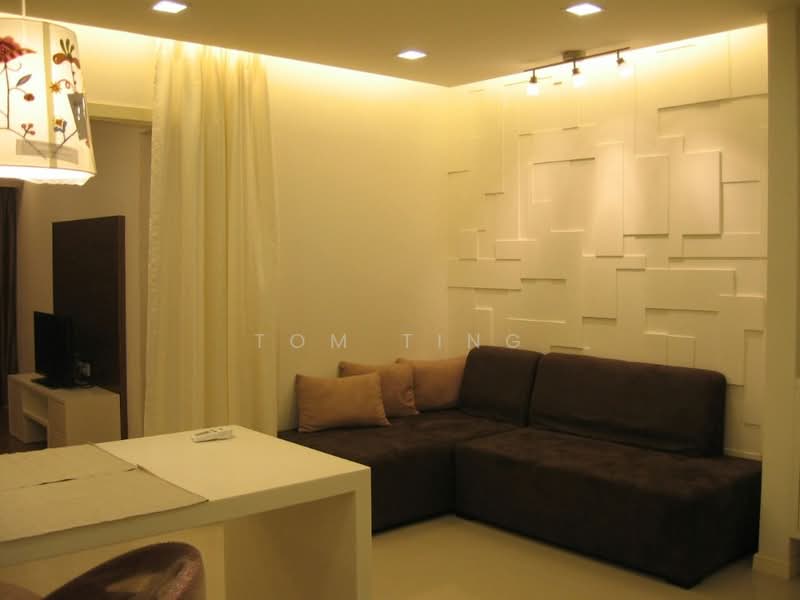 Saujana Residency untuk Untuk Disewa - RM 2,400 /bulan, Mac 2026 - Living Room - PropertyGuru.com.my