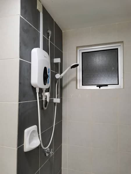 Residensi KepongMas untuk Untuk Disewa - RM 1,300 /bulan, Mac 2026 - Bathroom - PropertyGuru.com.my