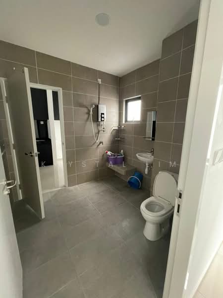 Sejati Lakeside @ Cyberjaya untuk Untuk Disewa - RM 3,400 /bulan, Mac 2026 - Bathroom - PropertyGuru.com.my