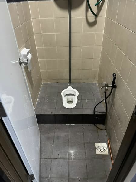 Hartanah Yang Lain untuk Disewa di Taman Gaya (Ulu Tiram) - Caren Chin - Bathroom - PropertyGuru.com.my