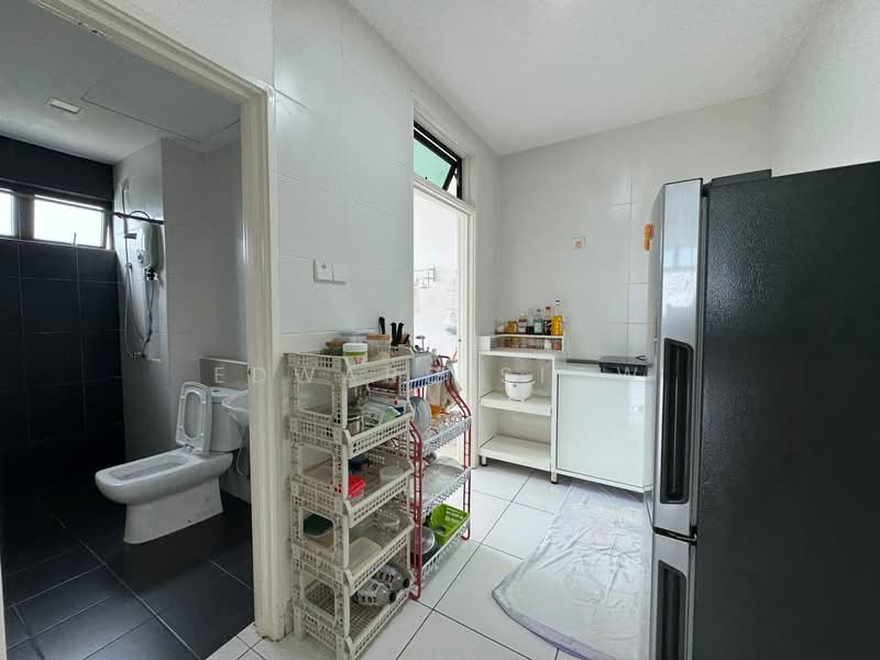 Service Residence for Rent at Sky Peak Residences - Edward Siow - Kitchen - PropertyGuru.com.my