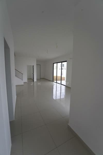 Cluster House for Sale in Iskandar Puteri (Nusajaya) (Johor) - JH Yap - Living Room - PropertyGuru.com.my
