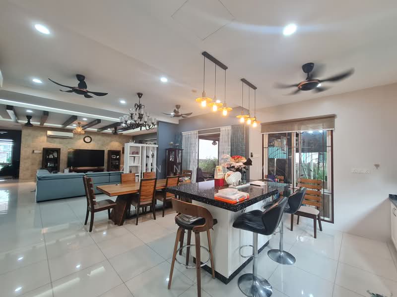 Bungalow for Sale in Bandar Botanic (Klang) - Zenny Lim - Living Room - PropertyGuru.com.my