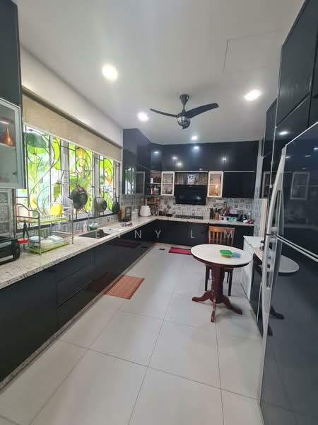 Bungalow for Sale in Bandar Botanic (Klang) - Zenny Lim - Kitchen - PropertyGuru.com.my
