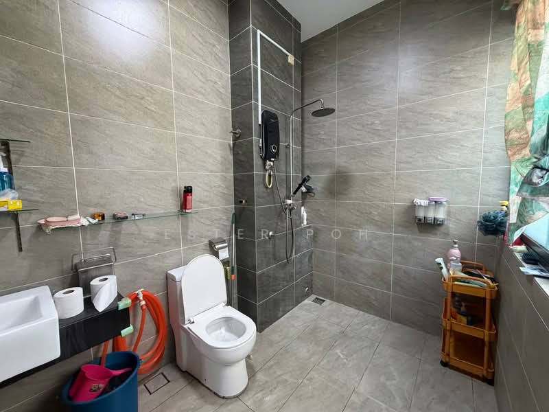 Seri Binjai untuk Untuk Dijual - RM 1,280,000, Mac 2026 - Bathroom - PropertyGuru.com.my