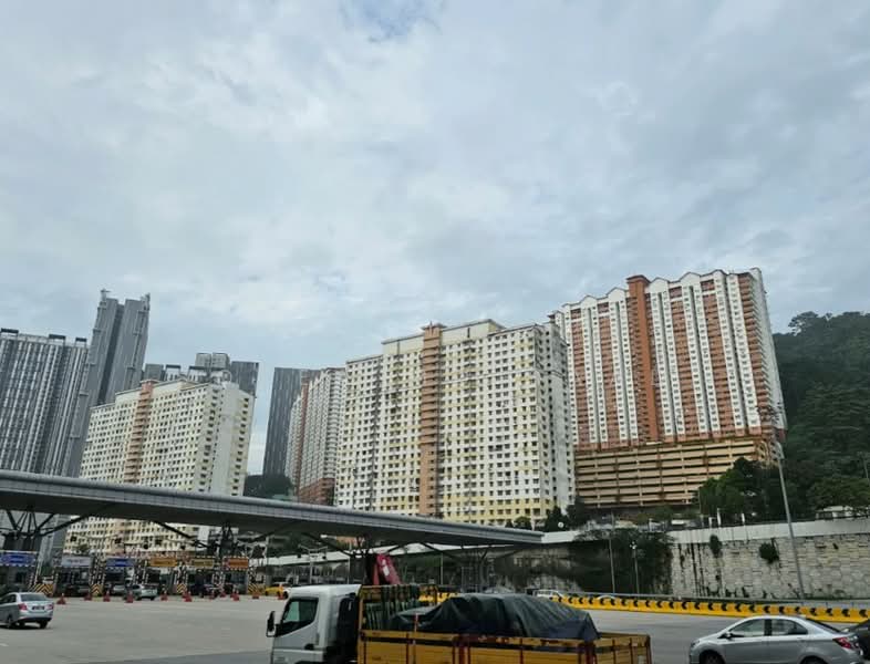 Flora Damansara Apartment untuk Untuk Dijual - RM 124,659, Mac 2026 - Exterior - PropertyGuru.com.my