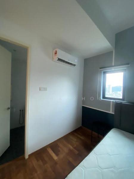 Kediaman Servis untuk Dijual di Reizz Residence - Rinna Khoo - Bedroom - PropertyGuru.com.my