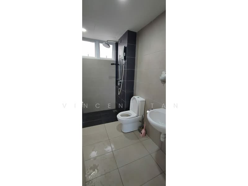 Gardens Ville untuk Untuk Disewa - RM 1,650 /bulan, Mac 2026 - Bathroom - PropertyGuru.com.my