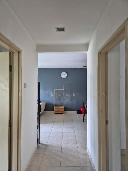 Condominium for Rent at Changkat View - Michelle Yun - Corridor - PropertyGuru.com.my
