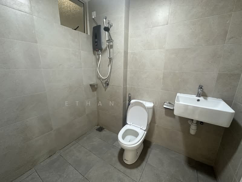 Service Residence for Rent at The Tresor @ Gravit8 - Ethan Chua - Bathroom - PropertyGuru.com.my