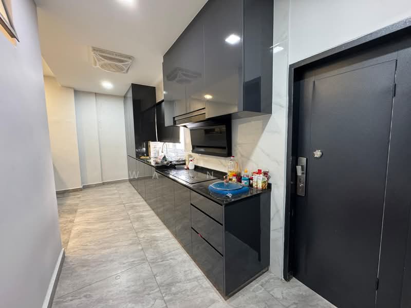 2-storey Terraced House for Sale in Johor Bahru (Johor) - Wan Ning - Kitchen - PropertyGuru.com.my
