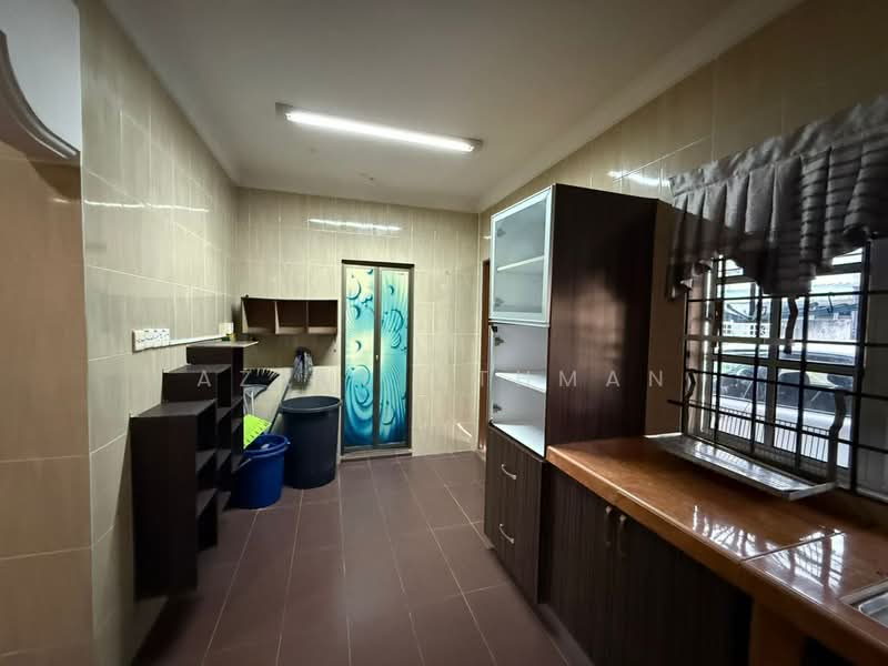 Taman Kenanga untuk Untuk Dijual - RM 480,000, Mac 2026 - Kitchen - PropertyGuru.com.my