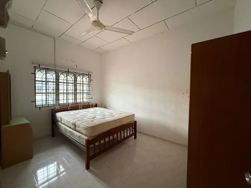 Taman Kenanga untuk Untuk Dijual - RM 480,000, Mac 2026 - Bedroom - PropertyGuru.com.my