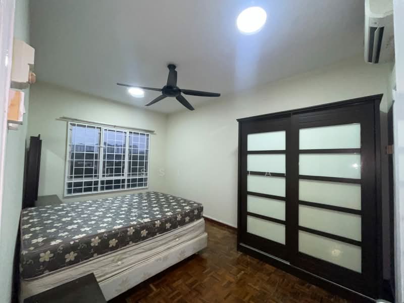 Apartment for Sale at Pangsapuri D’ Kiara - Jessica Tai - Bedroom - PropertyGuru.com.my