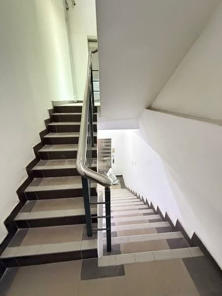 Shop / Office for Rent in Taman Taynton View (Cheras) - Addy Ng - Corridor - PropertyGuru.com.my