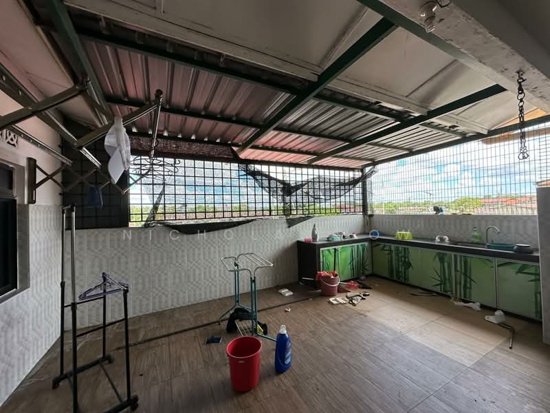 Office for Rent in Taman Damai Jaya (Skudai) - Nicholas Low - Balcony - PropertyGuru.com.my