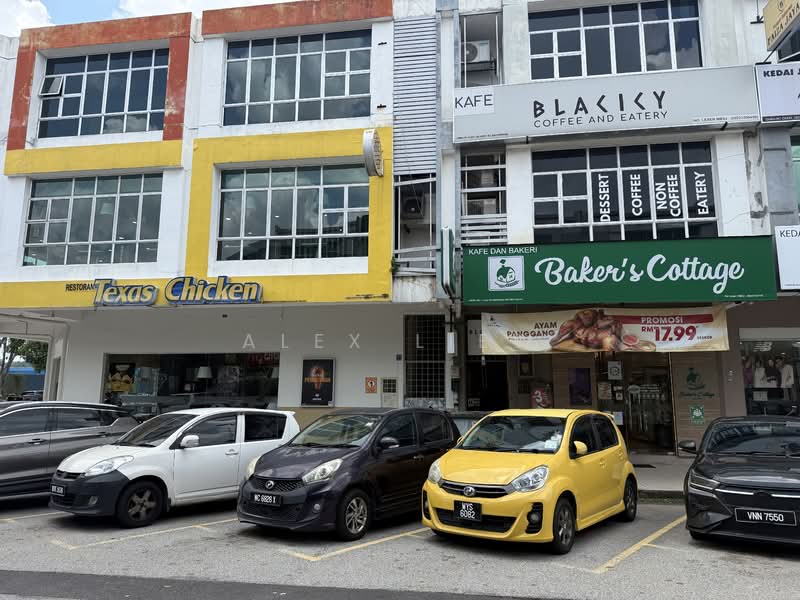 Shop for Rent in Seri Kembangan (Selangor) - Alex Liew - Exterior - PropertyGuru.com.my