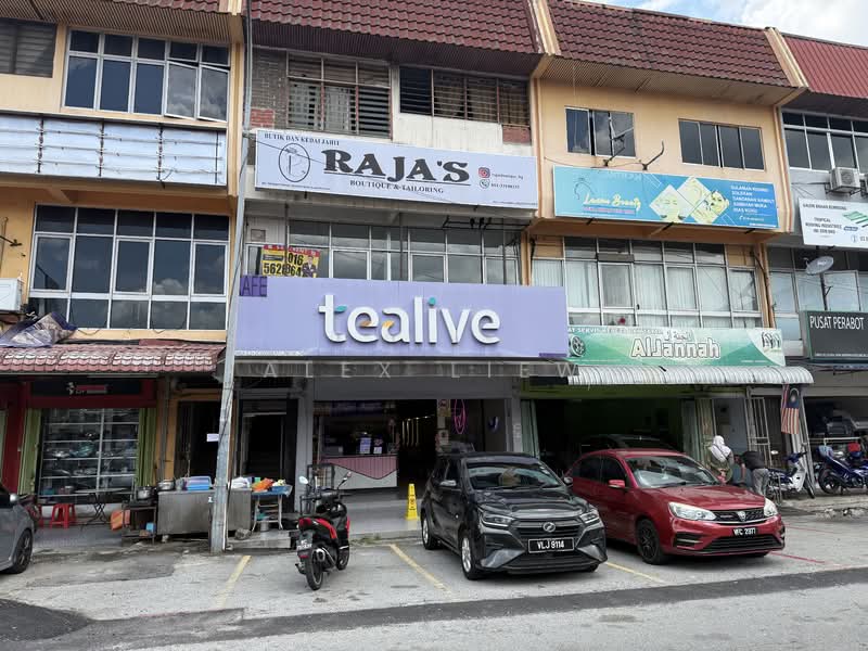 Shop for Rent in Seri Kembangan (Selangor) - Alex Liew - Exterior - PropertyGuru.com.my