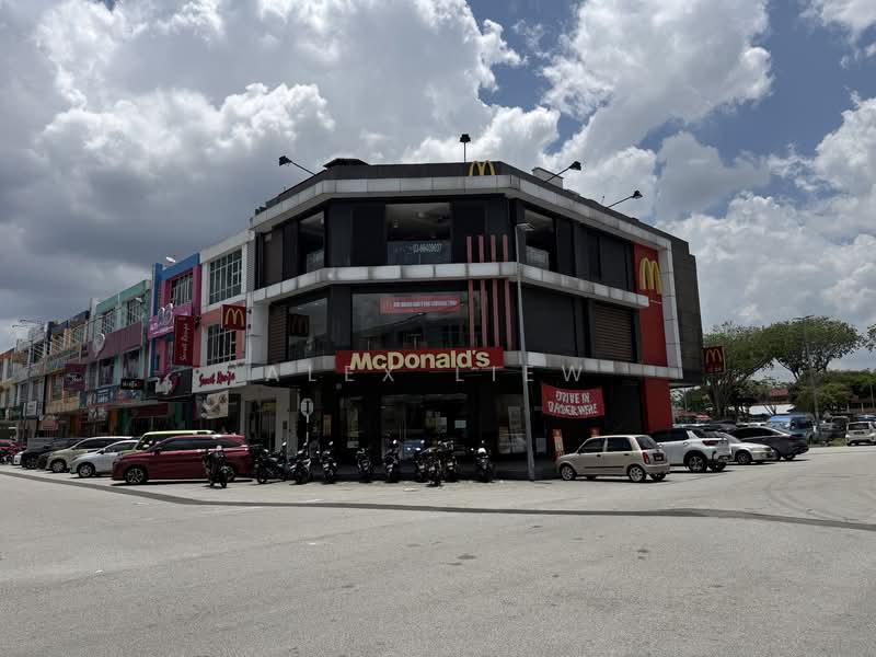 Shop for Rent in Seri Kembangan (Selangor) - Alex Liew - PropertyGuru.com.my