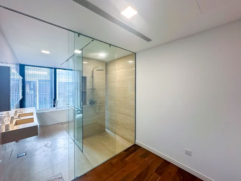 Shorefront Residences untuk Untuk Dijual - RM 2,900,000, Mac 2026 - Bathroom - PropertyGuru.com.my