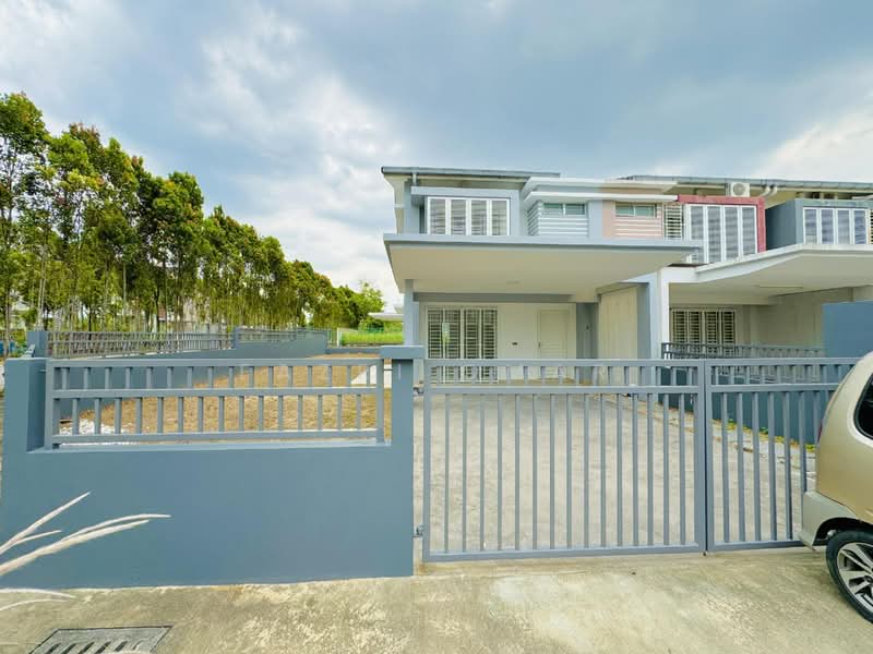 2-storey Terraced House for Sale in Elmina (Shah Alam) - Fazri Omar - Exterior - PropertyGuru.com.my