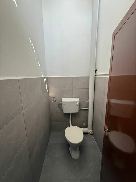 Factory for Rent in Perai (Penang) - TG Ong - Bathroom - PropertyGuru.com.my