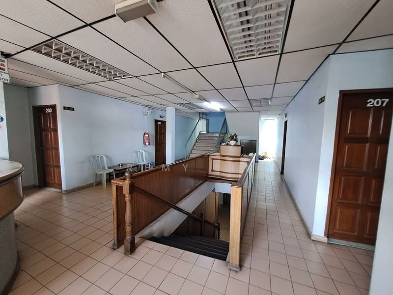 Shop for Sale in Tangkak (Johor) - Remy Lim - Corridor - PropertyGuru.com.my