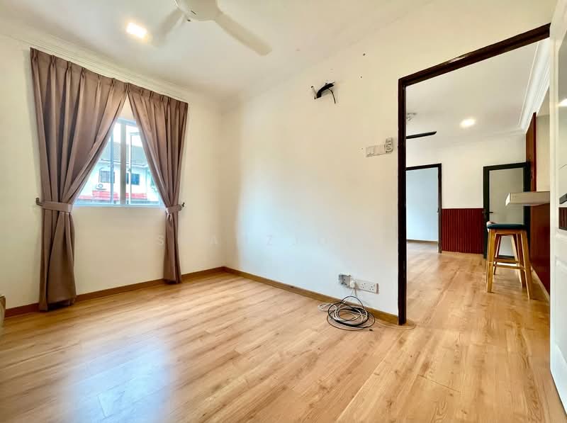 Pangsapuri untuk Dijual di Inai - Shamzjoe . - Living Room - PropertyGuru.com.my