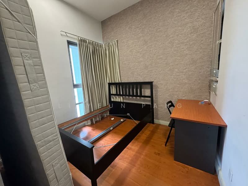 Condominium for Rent at KM1 East - Li Yeun Pang - Bedroom - PropertyGuru.com.my