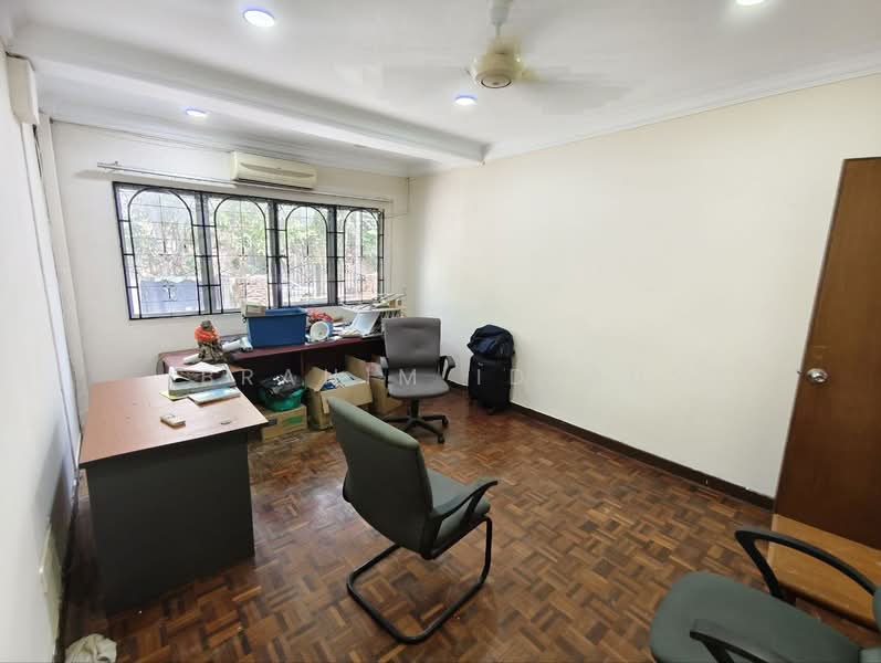 2.5-storey Terraced House for Sale in Ampang Jaya (Ampang) - Ibrahim Iderus - Study - PropertyGuru.com.my