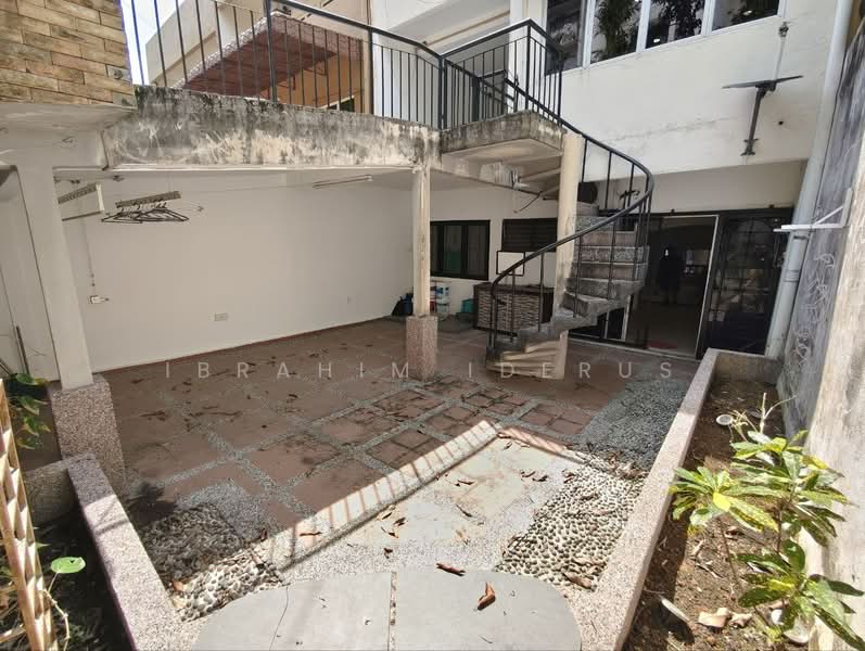 2.5-storey Terraced House for Sale in Ampang Jaya (Ampang) - Ibrahim Iderus - Exterior - PropertyGuru.com.my