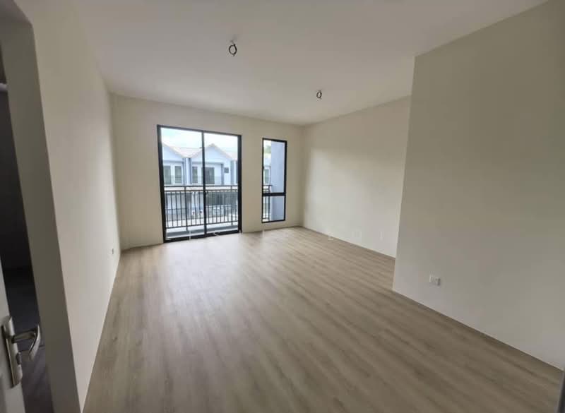 2-storey Terraced House for Sale in Kota Sentosa (Kuching) - Leslie Loi - PropertyGuru.com.my