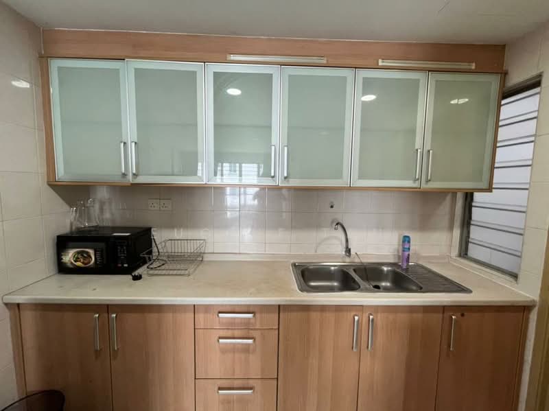 E-Tiara untuk Untuk Disewa - RM 1,850 /bulan, Mac 2026 - Kitchen - PropertyGuru.com.my