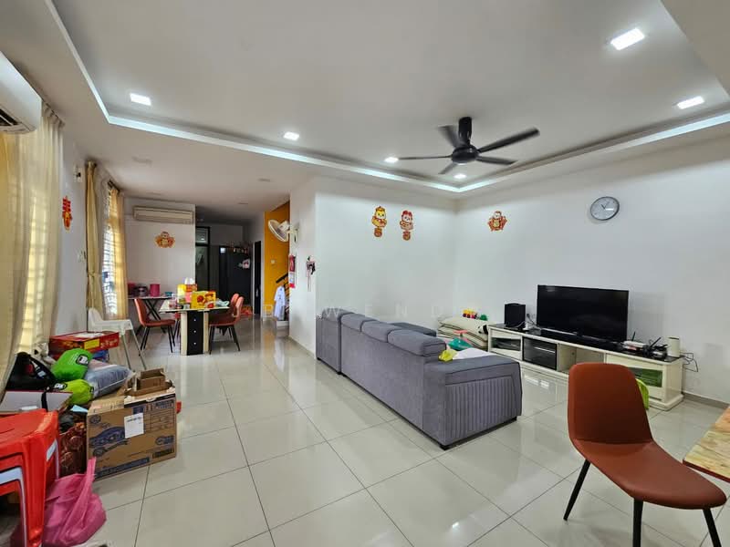 Taman Dato Chellam untuk Untuk Dijual - RM 758,000, Mac 2026 - Living Room - PropertyGuru.com.my