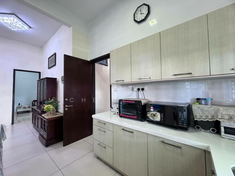 Semi-Detached House for Sale in Taman Ponderosa (Johor Bahru) - Michelle Fong - Kitchen - PropertyGuru.com.my