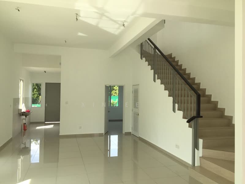 Semi-Detached House for Sale in Sunway Cassia (Batu Maung) - Xinnee . - Living Room - PropertyGuru.com.my