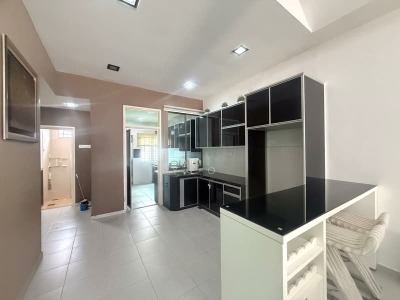 Taman Impian Emas untuk Untuk Disewa - RM 2,600 /bulan, Mac 2026 - Kitchen - PropertyGuru.com.my