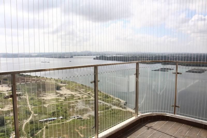 Condominium for Rent at Bay Point @ Country Garden Danga Bay - Blue Chan - Balcony - PropertyGuru.com.my