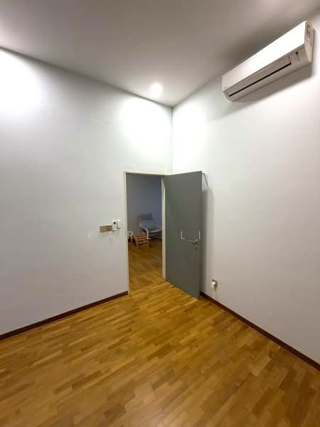 Cluster House for Sale in Taman Desa Tebrau (Tebrau) - Karl Lim - Interior - PropertyGuru.com.my