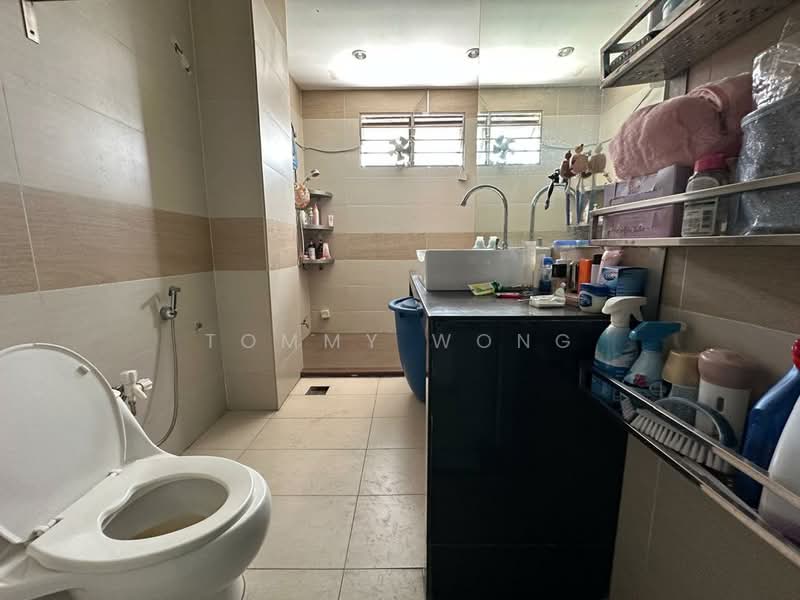 2-storey Terraced House for Sale in Mahkota Cheras (Cheras) - Tommy Wong - Bathroom - PropertyGuru.com.my