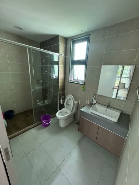 Hillcrest Heights untuk Untuk Disewa - RM 3,000 /bulan, Mac 2026 - Bathroom - PropertyGuru.com.my