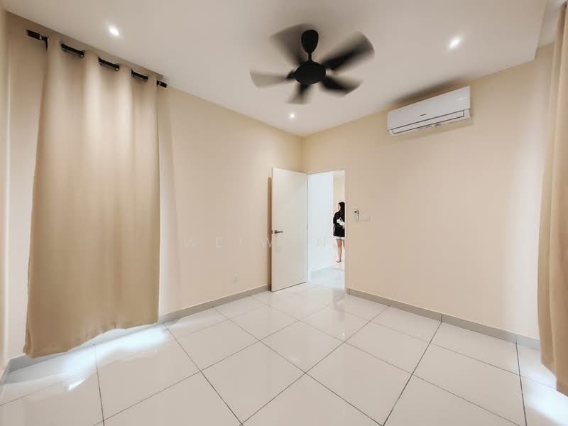 2-storey Terraced House for Sale in Taman Pelangi Indah (Ulu Tiram) - WeiWen . - PropertyGuru.com.my