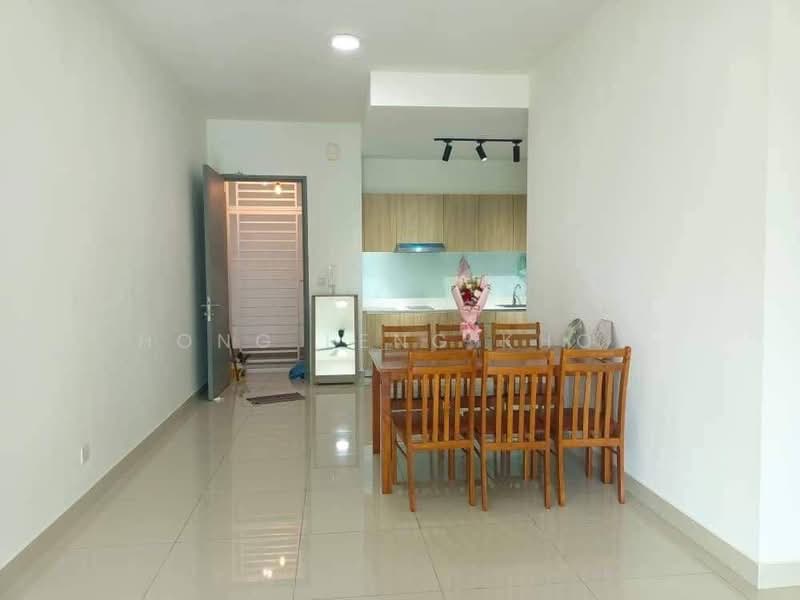 Service Residence for Rent at Meridin Bayvue Serviced Apartment - Hong Leng Khow - Dining Room - PropertyGuru.com.my