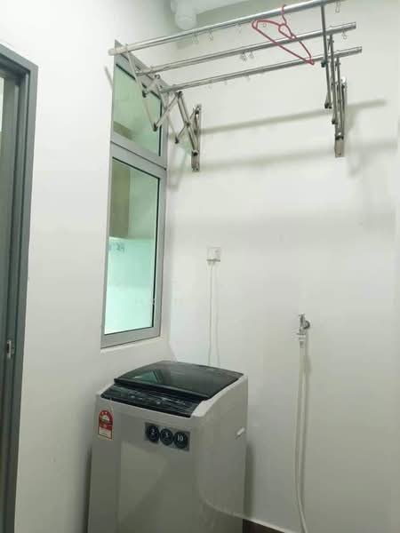 Service Residence for Rent at Meridin Bayvue Serviced Apartment - Hong Leng Khow - PropertyGuru.com.my