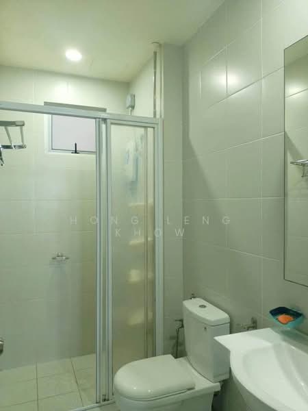 Service Residence for Rent at Meridin Bayvue Serviced Apartment - Hong Leng Khow - PropertyGuru.com.my